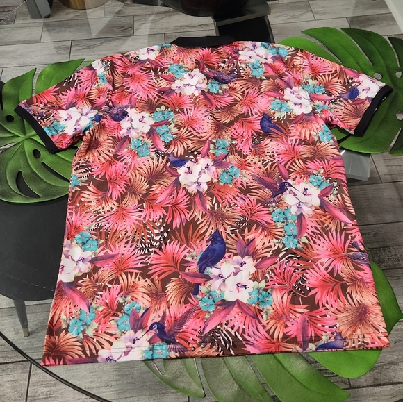 Exotic Jelon Polo - Picture 8 of 8